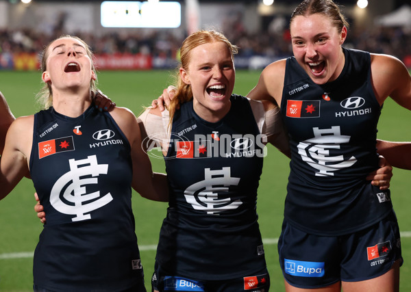AFLW 2025 First Semi Final - Hawthorn v Carlton - A-64812609