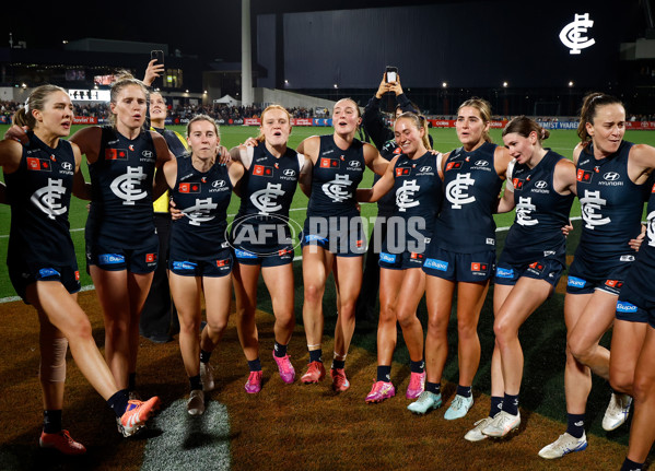 AFLW 2025 First Semi Final - Hawthorn v Carlton - A-64812628