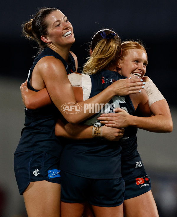 AFLW 2025 First Semi Final - Hawthorn v Carlton - A-64812652