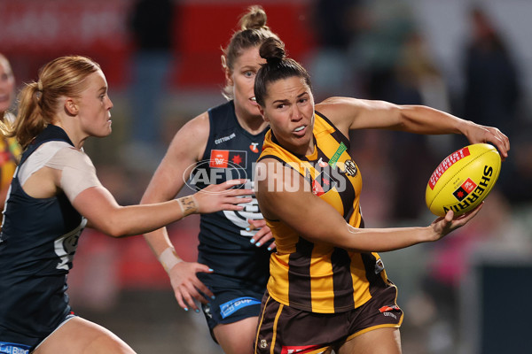 AFLW 2025 First Semi Final - Hawthorn v Carlton - A-64812676