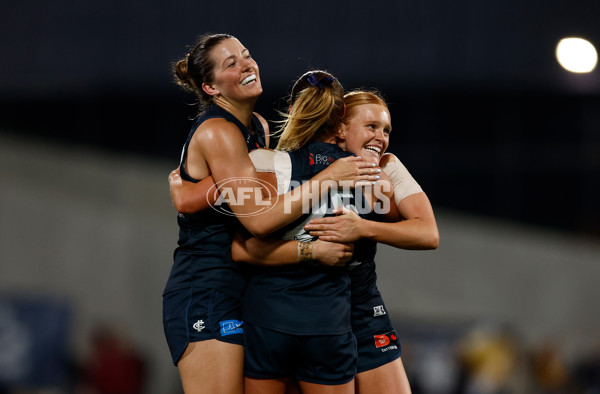 AFLW 2025 First Semi Final - Hawthorn v Carlton - A-64813825