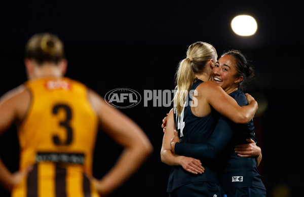 AFLW 2025 First Semi Final - Hawthorn v Carlton - A-64813829