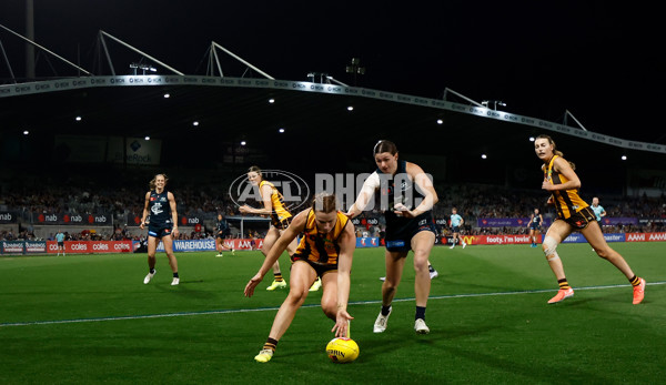 AFLW 2025 First Semi Final - Hawthorn v Carlton - A-64813833