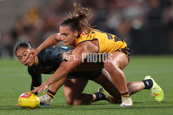 AFLW 2025 First Semi Final - Hawthorn v Carlton - A-64813847