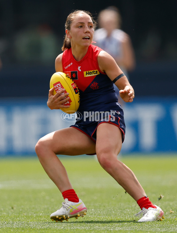 AFLW 2025 First Preliminary Final - North Melbourne v Melbourne - A-64852348