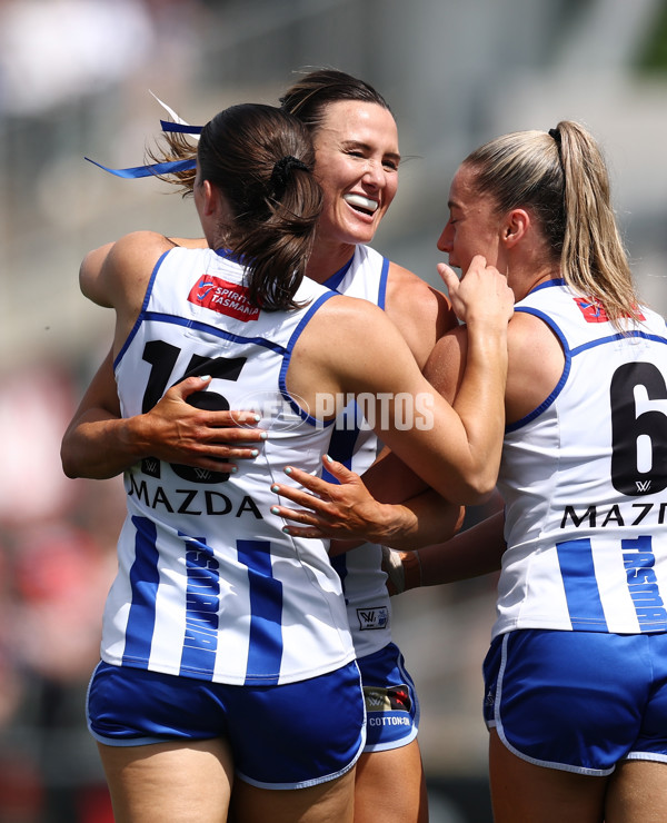 AFLW 2025 First Preliminary Final - North Melbourne v Melbourne - A-64852378