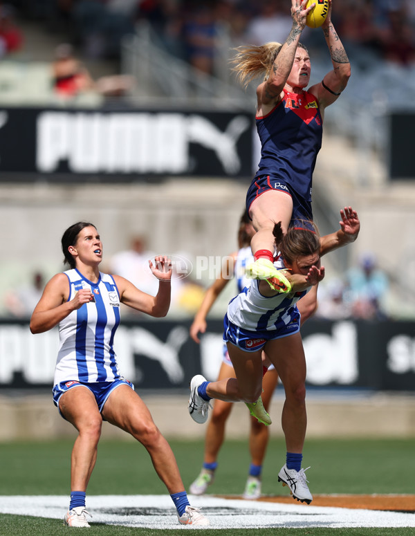 AFLW 2025 First Preliminary Final - North Melbourne v Melbourne - A-64852392