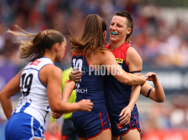 AFLW 2025 First Preliminary Final - North Melbourne v Melbourne - A-64852436