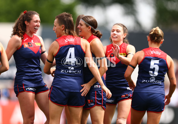 AFLW 2025 First Preliminary Final - North Melbourne v Melbourne - A-64852450