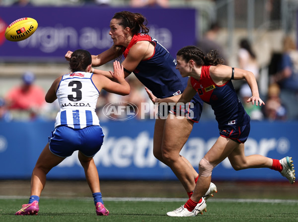 AFLW 2025 First Preliminary Final - North Melbourne v Melbourne - A-64854638