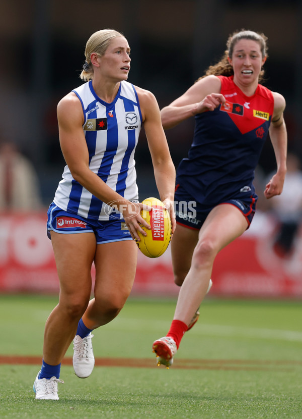 AFLW 2025 First Preliminary Final - North Melbourne v Melbourne - A-64854994
