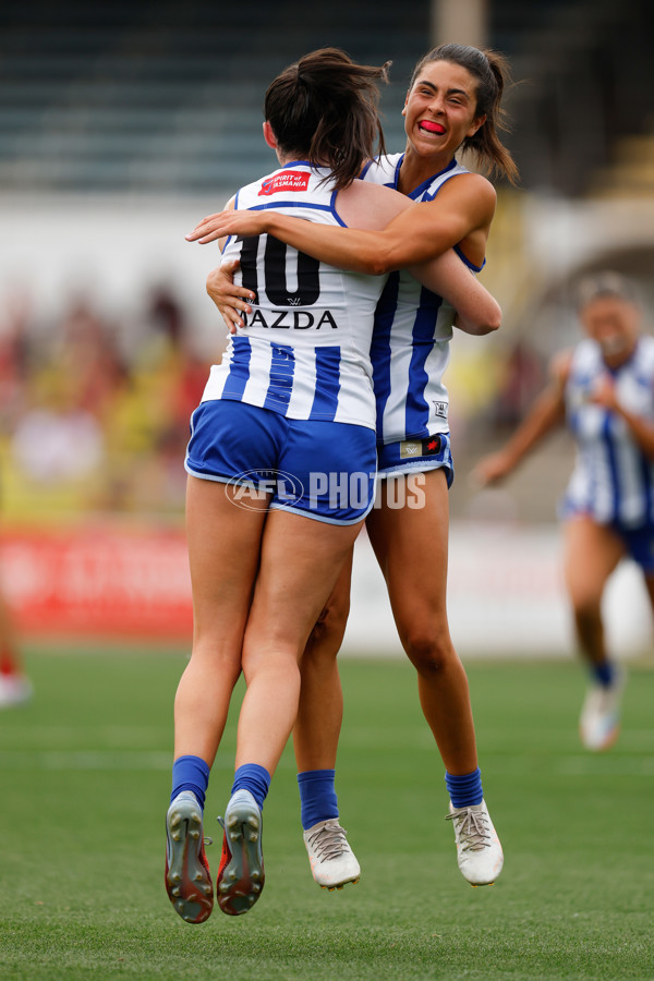 AFLW 2025 First Preliminary Final - North Melbourne v Melbourne - A-64857523