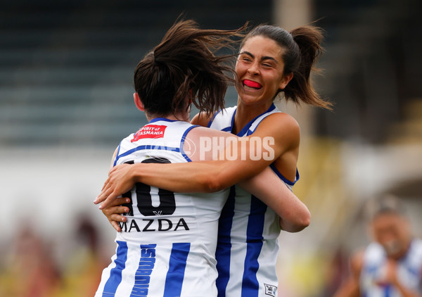 AFLW 2025 First Preliminary Final - North Melbourne v Melbourne - A-64857524
