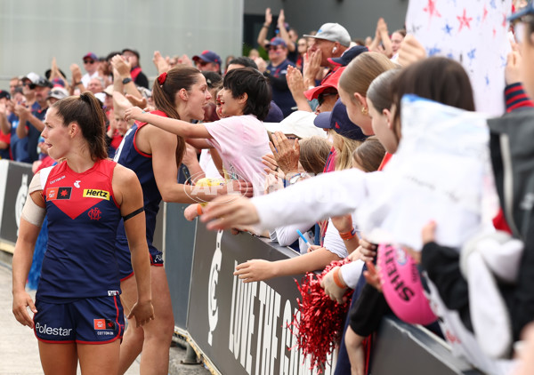 AFLW 2025 First Preliminary Final - North Melbourne v Melbourne - A-64859904