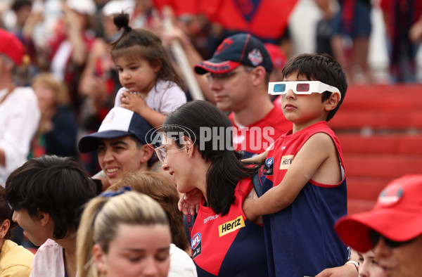 AFLW 2025 First Preliminary Final - North Melbourne v Melbourne - A-64859906