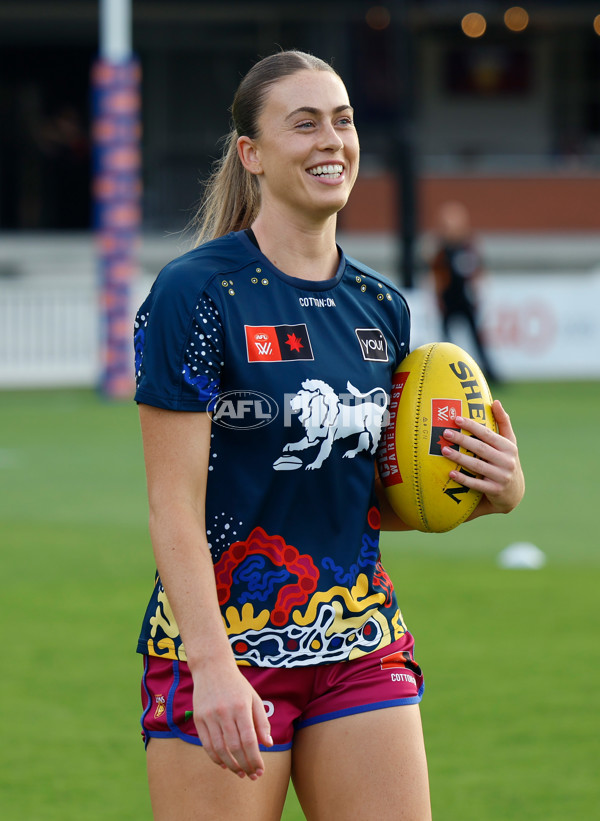 AFLW 2025 Second Preliminary Final - Brisbane v Carlton - A-64862106