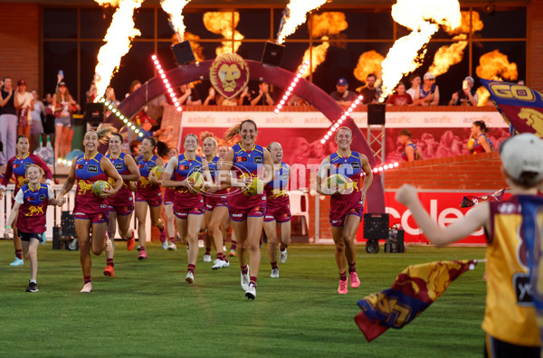 AFLW 2025 Second Preliminary Final - Brisbane v Carlton - A-64862148