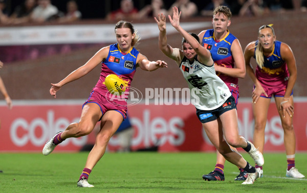 AFLW 2025 Second Preliminary Final - Brisbane v Carlton - A-64862197