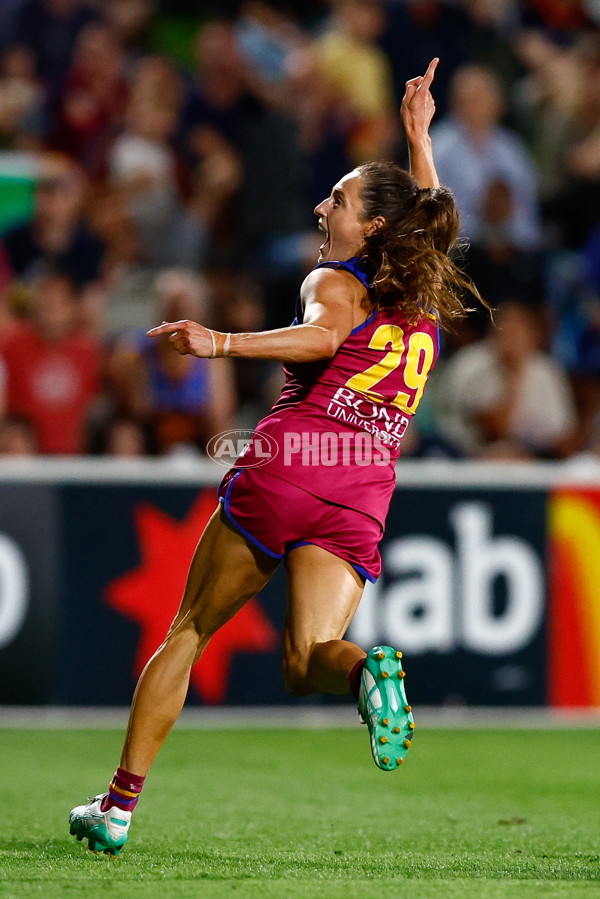 AFLW 2025 Second Preliminary Final - Brisbane v Carlton - A-64864451