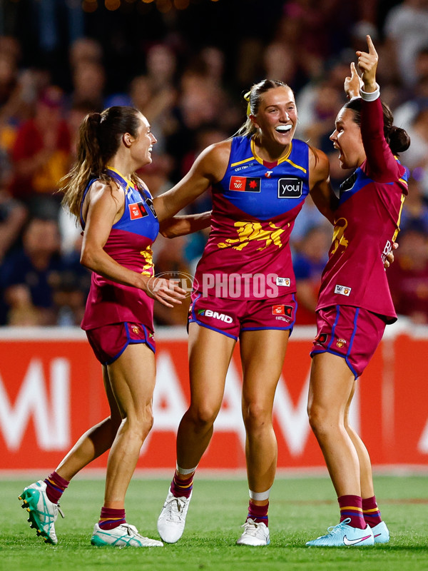 AFLW 2025 Second Preliminary Final - Brisbane v Carlton - A-64864467