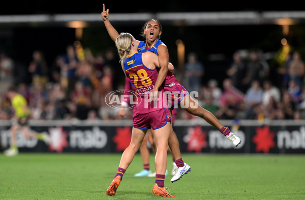 AFLW 2025 Second Preliminary Final - Brisbane v Carlton - A-64864517