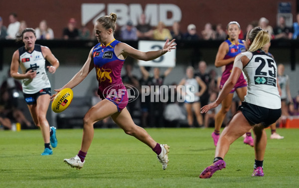 AFLW 2025 Second Preliminary Final - Brisbane v Carlton - A-64864520
