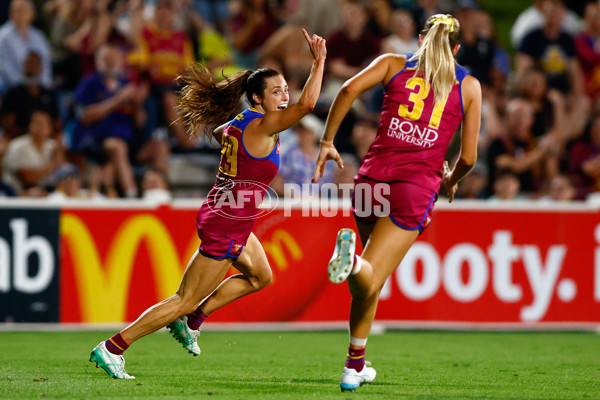 AFLW 2025 Second Preliminary Final - Brisbane v Carlton - A-64864858