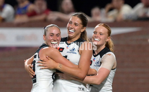 AFLW 2025 Second Preliminary Final - Brisbane v Carlton - A-64864874