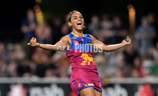 AFLW 2025 Second Preliminary Final - Brisbane v Carlton - A-64864921
