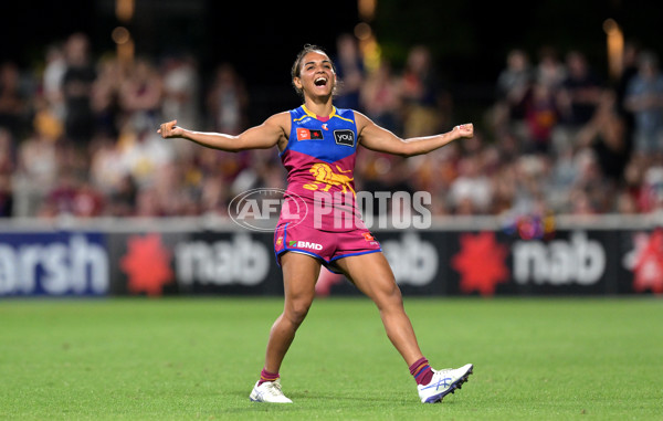 AFLW 2025 Second Preliminary Final - Brisbane v Carlton - A-64864922