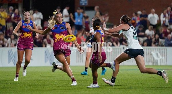 AFLW 2025 Second Preliminary Final - Brisbane v Carlton - A-64867152