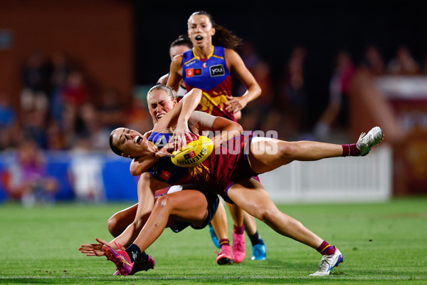 AFLW 2025 Second Preliminary Final - Brisbane v Carlton - A-64867167