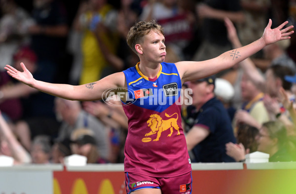 AFLW 2025 Second Preliminary Final - Brisbane v Carlton - A-64867187