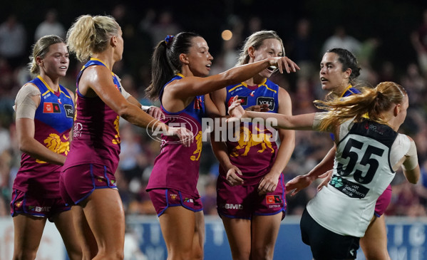 AFLW 2025 Second Preliminary Final - Brisbane v Carlton - A-64867426