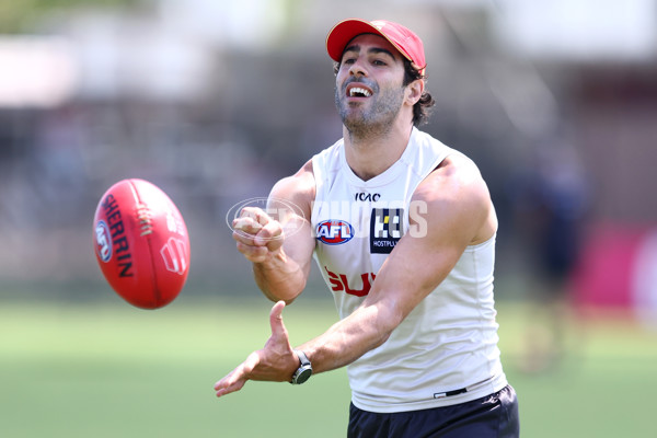 AFL 2025 Training - Gold Coast 011225 - A-64935419