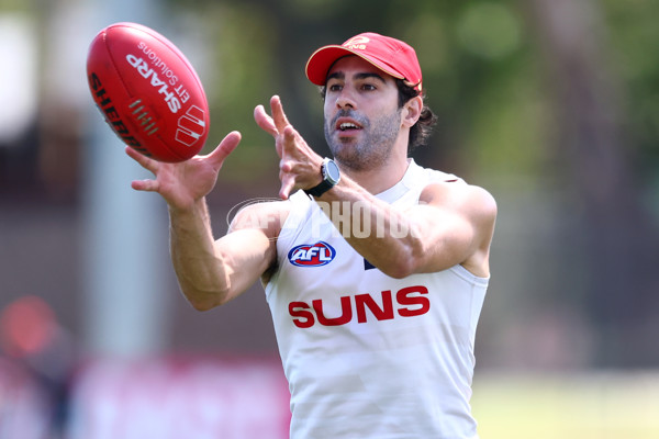 AFL 2025 Training - Gold Coast 011225 - A-64937754