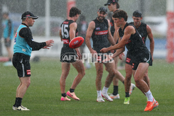 AFL 2025 Training - Collingwood 011225 - A-64938152