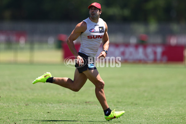 AFL 2025 Training - Gold Coast 011225 - A-64938161