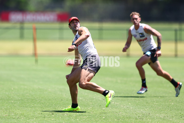 AFL 2025 Training - Gold Coast 011225 - A-64938162