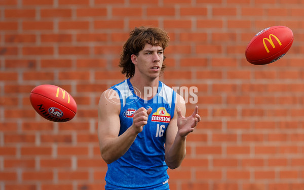 AFL 2026 Training - Western Bulldogs 160126 - A-65254506