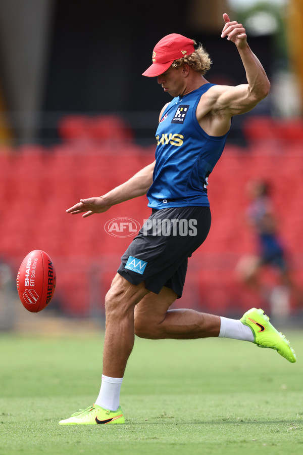 AFL 2026 Training - Gold Coast 270126 - A-65277282