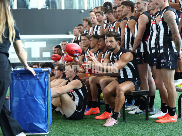 AFL 2026 Media - Collingwood Team Photo Day - A-65285779