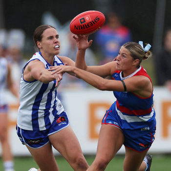 North Melbourne V Western Bulldogs