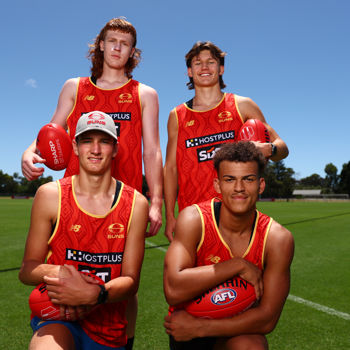 AFL 2024 Training - Gold Coast 251124