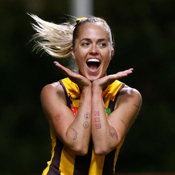 Photographers Choice - AFLW 2025 Round 08