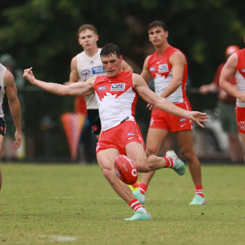 AFL 2025 Match Simulation - Sydney v GWS