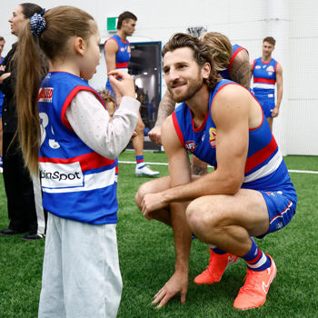 AFL 2025 Media - Western Bulldogs Team Photo Day