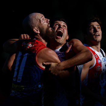 Photographers Choice - AFL 2025 Round 12