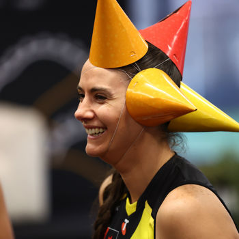 AFLW 2025 Media - Richmond Team Photo Day