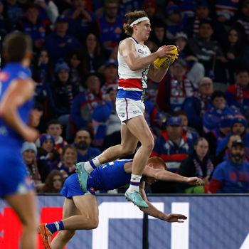North Melbourne V Western Bulldogs